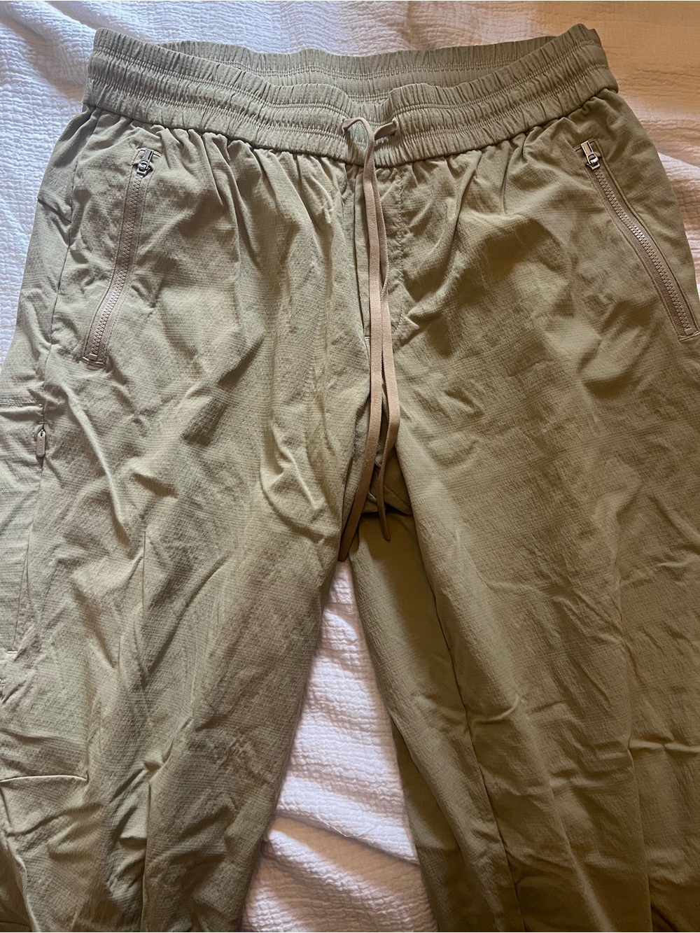Women’s Athleta Khaki Trekkie Joggers